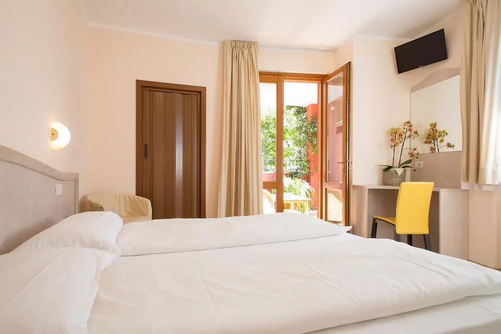 Hotel La Gardenia & Villa Oleandra Limone sul Garda