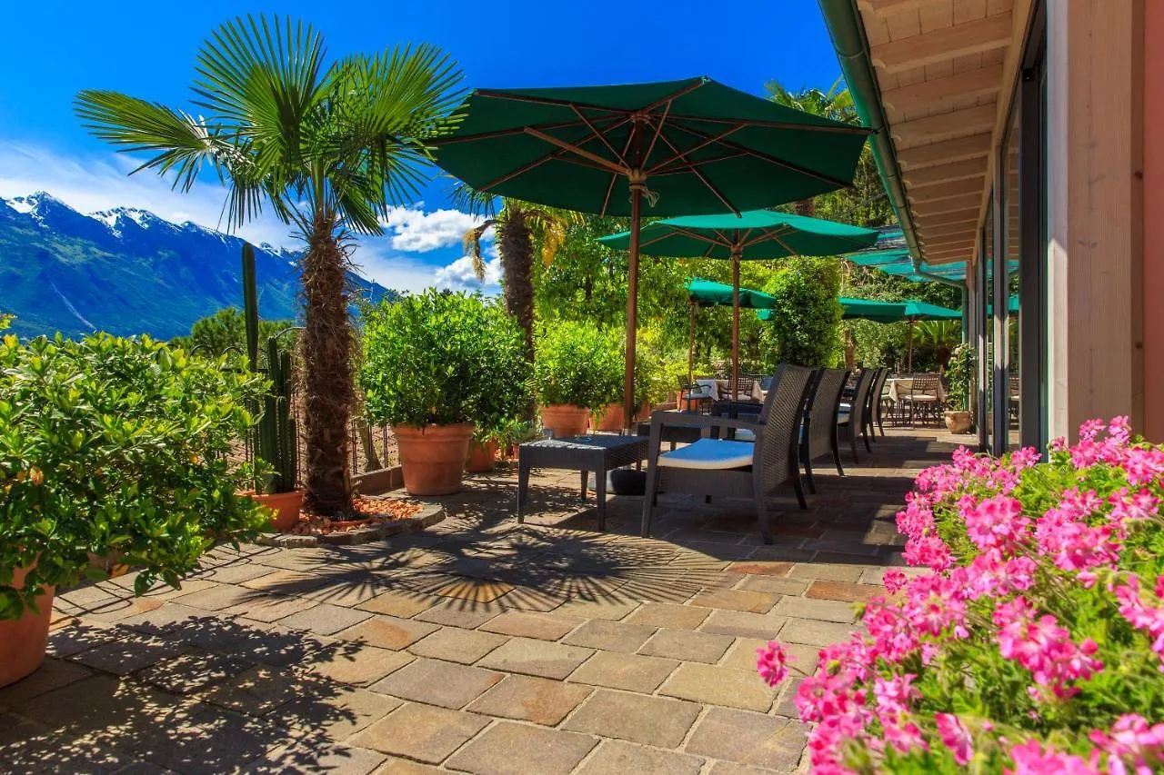 Hotel La Gardenia & Villa Oleandra Limone sul Garda 4*,
