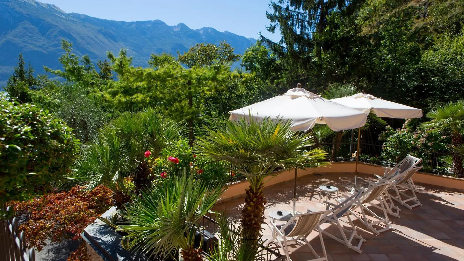 Hotel La Gardenia & Villa Oleandra Limone sul Garda 4*,  Italien